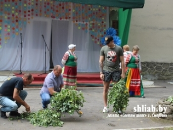 У “Кушлянскую талаку” сабраліся людзі з суседніх вёсак і гарадоў