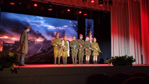 Литературно-музыкальная постановка «Дорогами Победы»