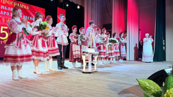 Юбилейная программа посвященная 25-летию творческой деятельности народного ансамбля народной песни "Хутарок"