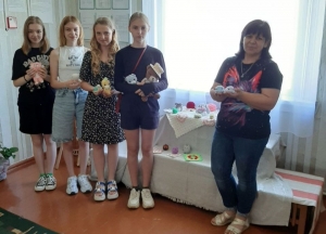 Выставка  &quot;Наш рукодельный уголок&quot;