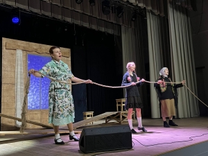 Спектакль «Похождения жука-носорога»