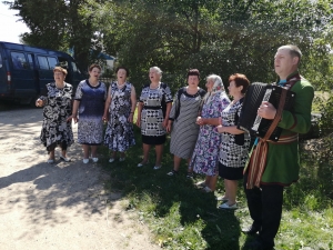 «Мы к вам приехали на час»