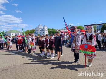 В Сморгони проходит открытие 49-го республиканского слёта-конкурса отрядов юных инспекторов дорожного движения