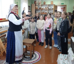 ЯДНАЕМСЯ РАМЁСТВАМІ