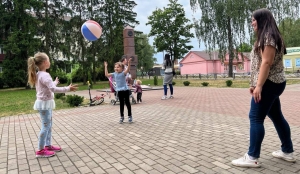 Веселье на детских игровых площадках!