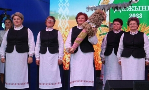 Народный фольклорный коллектив “Кужэліца”